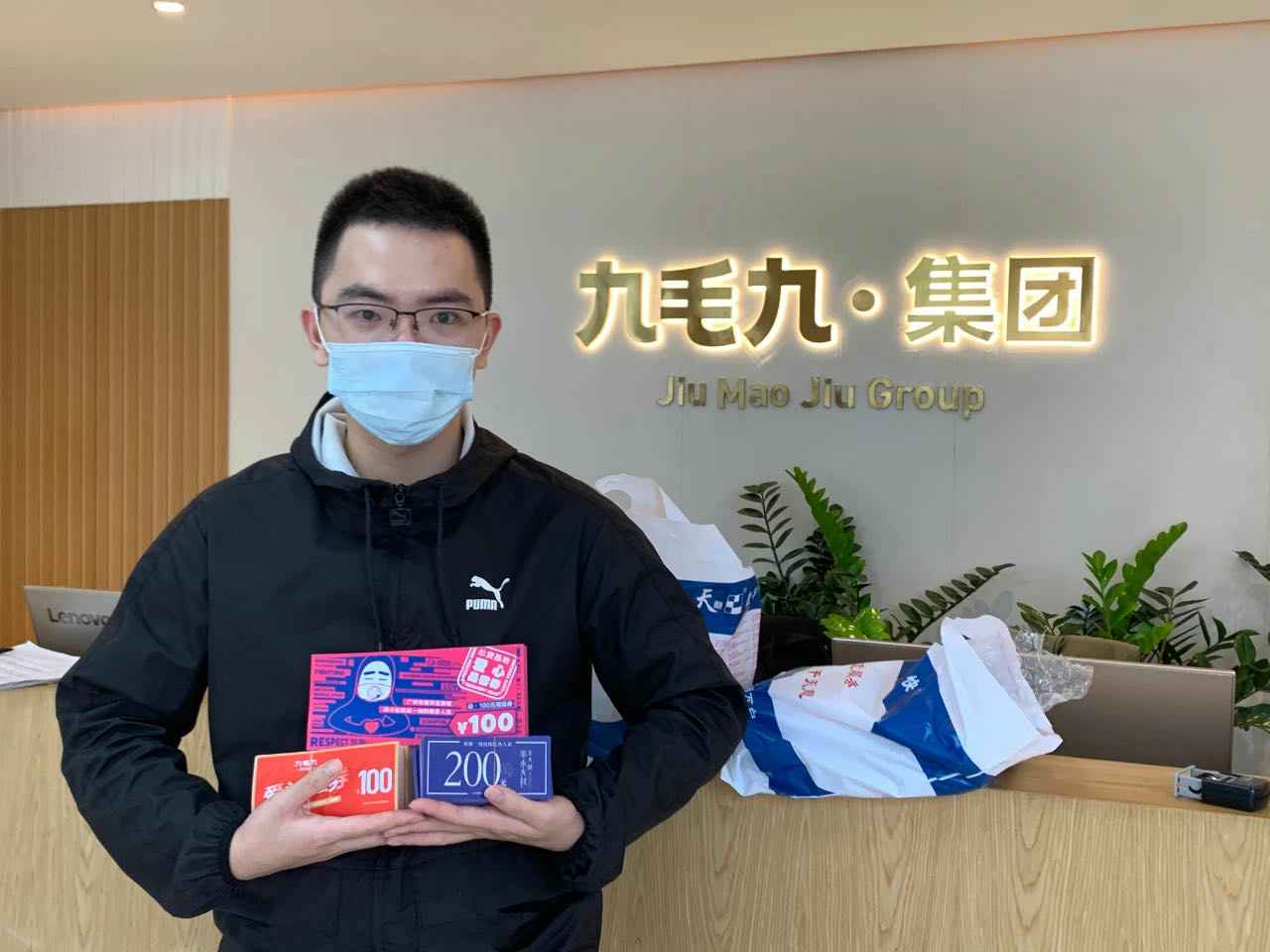致敬英雄 · 暖爱广州 | 乐竞·网站登入官网-乐竞online(中国)在行动